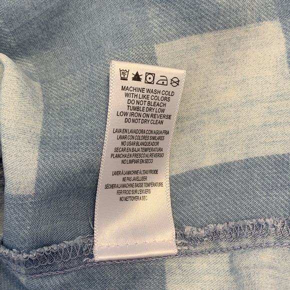 Standard Grace checkered sleeveless button down shirt - Picture 10 of 10